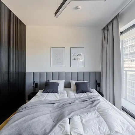 Sunrise Shellter - Rogowo 公寓 德兹维济诺